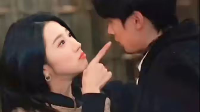 总裁夫人当腻了，今天开始好好打工 第81-100集完结(大结局)